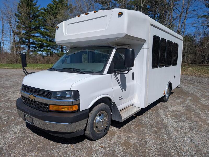 2024 CHEVROLET HLE HLE COACH photo 8